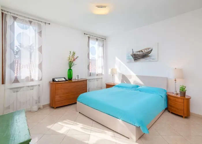 Most Convenient Apartment In Venice